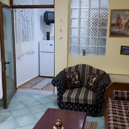 Elda'S Apartment Sarande Bagian luar foto